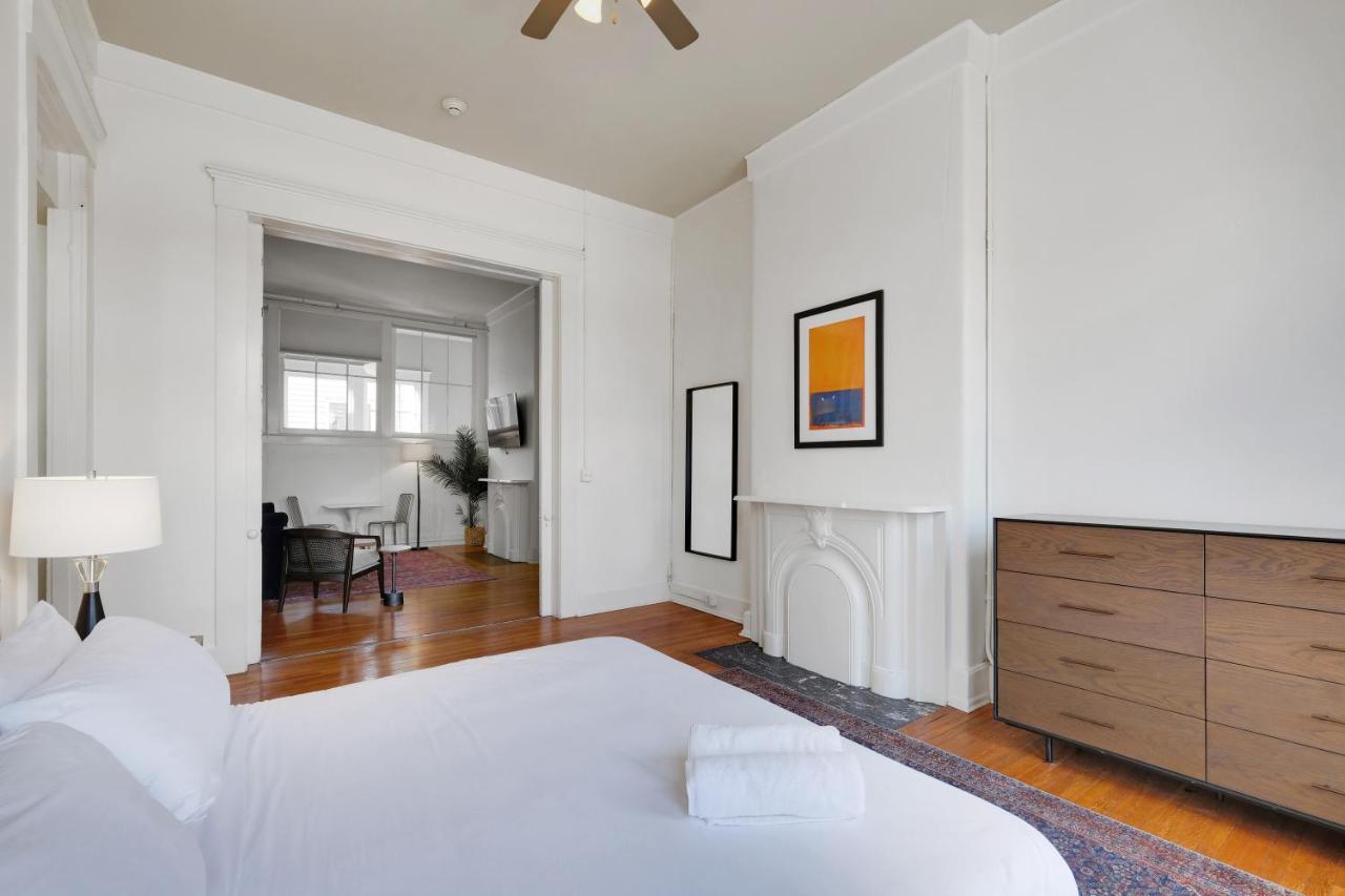 Apartment With King Bed In Downtown Louisville Exterior photo