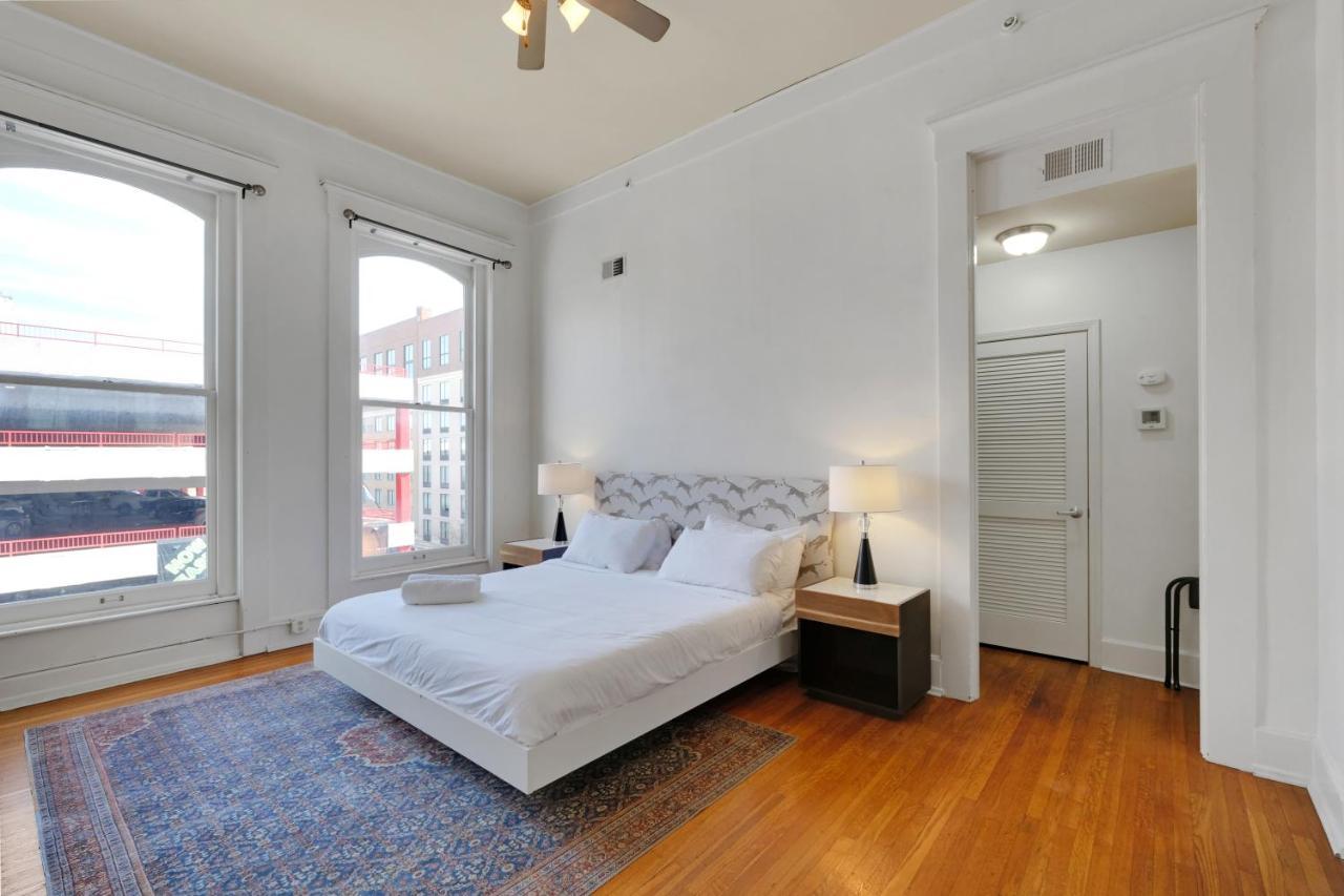 Apartment With King Bed In Downtown Louisville Exterior photo